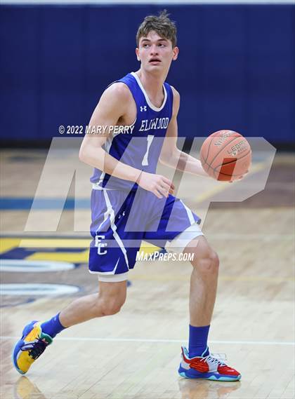Thumbnail 2 in Lincoln @ Shenango photogallery.