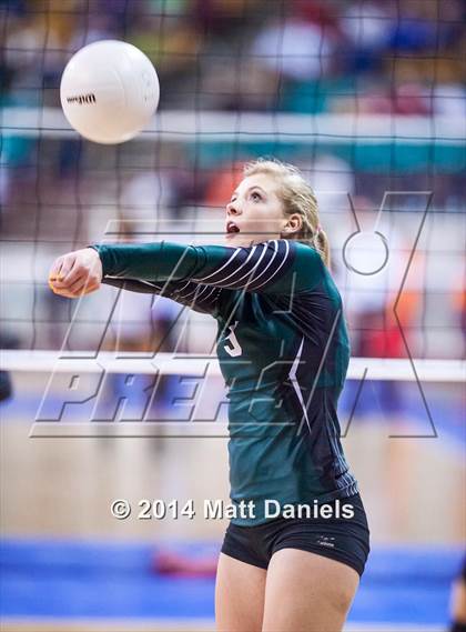 Thumbnail 1 in Fleming vs. Prairie (CHSAA 1A Playoff) photogallery.