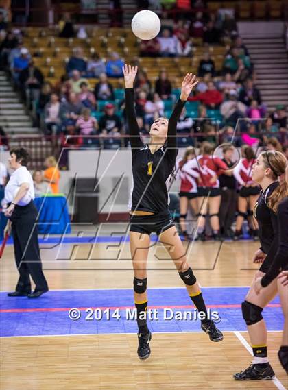 Thumbnail 2 in Fleming vs. Prairie (CHSAA 1A Playoff) photogallery.