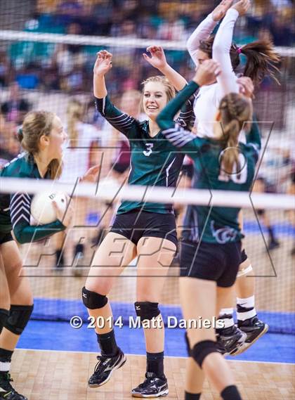 Thumbnail 3 in Fleming vs. Prairie (CHSAA 1A Playoff) photogallery.
