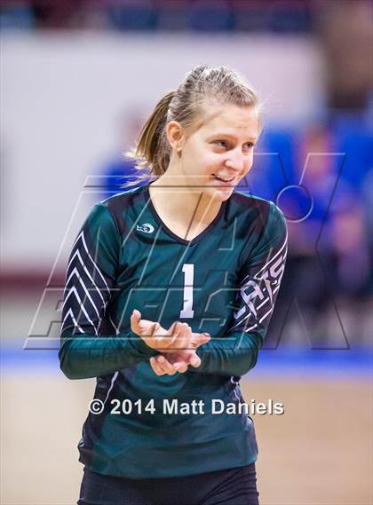 Thumbnail 3 in Fleming vs. Prairie (CHSAA 1A Playoff) photogallery.