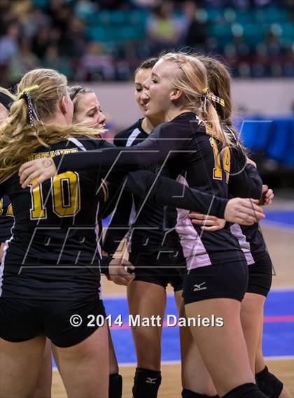 Thumbnail 3 in Fleming vs. Prairie (CHSAA 1A Playoff) photogallery.
