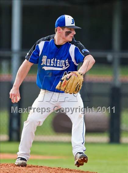 Thumbnail 1 in Cypress Creek vs Friendswood (Clear Creek ISD Tournament) photogallery.