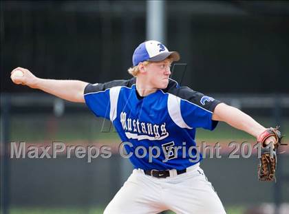 Thumbnail 2 in Cypress Creek vs Friendswood (Clear Creek ISD Tournament) photogallery.