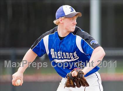 Thumbnail 3 in Cypress Creek vs Friendswood (Clear Creek ISD Tournament) photogallery.