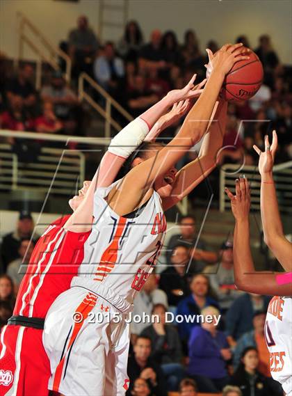 Thumbnail 2 in Chaminade vs. Mater Dei (CIF SS Open Division Final) photogallery.