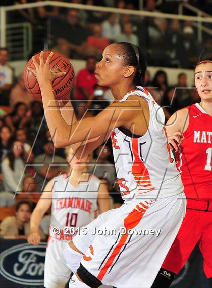 Thumbnail 2 in Chaminade vs. Mater Dei (CIF SS Open Division Final) photogallery.