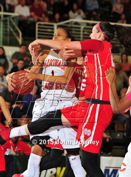 Thumbnail 1 in Chaminade vs. Mater Dei (CIF SS Open Division Final) photogallery.