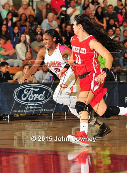 Thumbnail 3 in Chaminade vs. Mater Dei (CIF SS Open Division Final) photogallery.