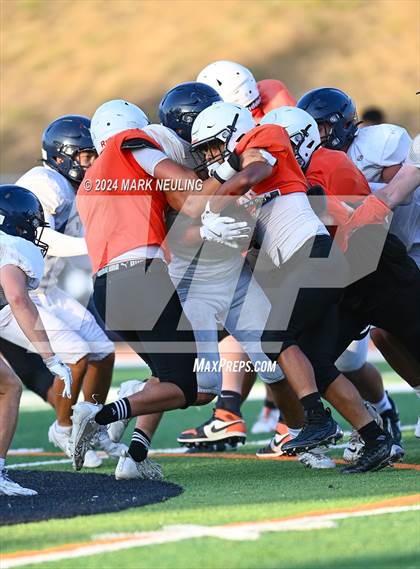 Thumbnail 3 in Bellarmine College Prep @ Half Moon Bay (Scrimmage) photogallery.
