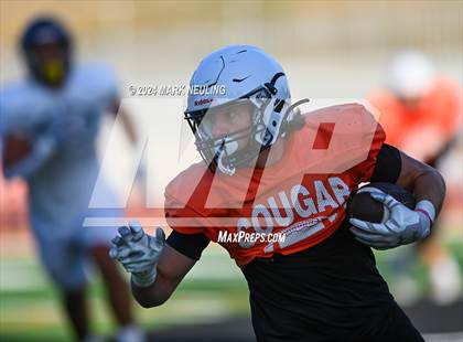 Thumbnail 2 in Bellarmine College Prep @ Half Moon Bay (Scrimmage) photogallery.