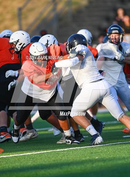 Thumbnail 2 in Bellarmine College Prep @ Half Moon Bay (Scrimmage) photogallery.
