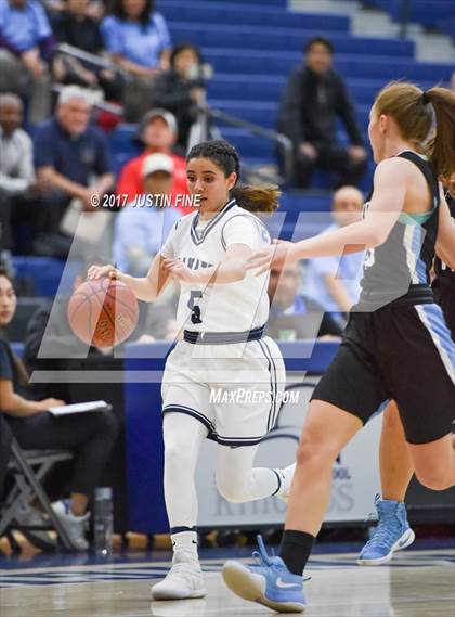 Thumbnail 2 in Maranatha Christian vs. Pacific Ridge (CIF San Diego Division V Final) photogallery.