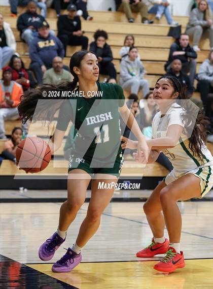 Thumbnail 3 in St. Patrick-St. Vincent vs. Sacred Heart Cathedral Preparatory (O'Dowd MLK Classic) photogallery.