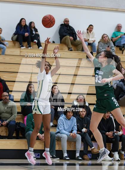 Thumbnail 2 in St. Patrick-St. Vincent vs. Sacred Heart Cathedral Preparatory (O'Dowd MLK Classic) photogallery.