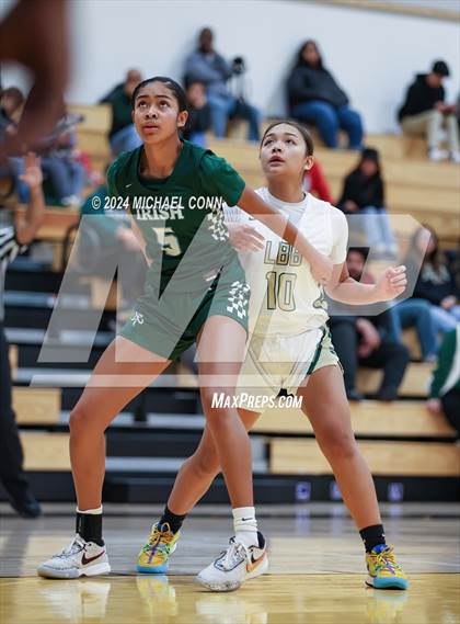 Thumbnail 3 in St. Patrick-St. Vincent vs. Sacred Heart Cathedral Preparatory (O'Dowd MLK Classic) photogallery.