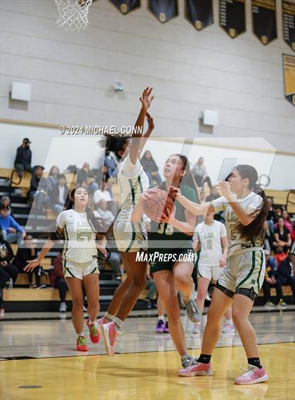 Thumbnail 2 in St. Patrick-St. Vincent vs. Sacred Heart Cathedral Preparatory (O'Dowd MLK Classic) photogallery.