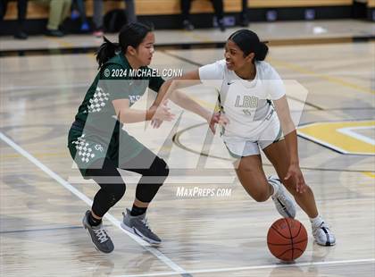 Thumbnail 3 in St. Patrick-St. Vincent vs. Sacred Heart Cathedral Preparatory (O'Dowd MLK Classic) photogallery.