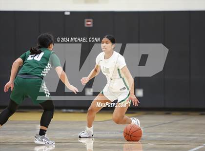 Thumbnail 2 in St. Patrick-St. Vincent vs. Sacred Heart Cathedral Preparatory (O'Dowd MLK Classic) photogallery.