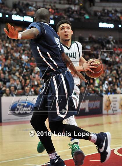 Thumbnail 1 in Chino Hills vs. Sierra Canyon (CIF SS Open Division Final) photogallery.