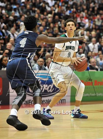 Thumbnail 3 in Chino Hills vs. Sierra Canyon (CIF SS Open Division Final) photogallery.