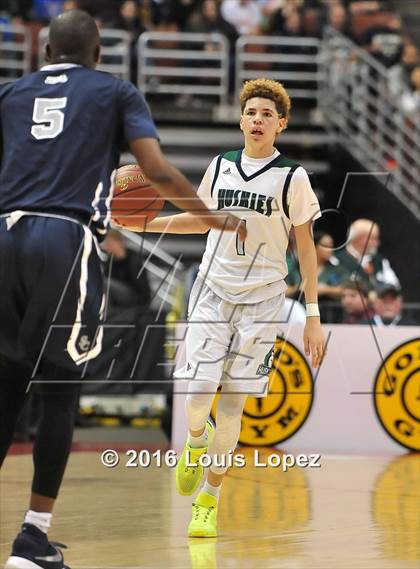 Thumbnail 3 in Chino Hills vs. Sierra Canyon (CIF SS Open Division Final) photogallery.