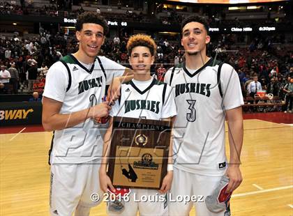 Thumbnail 3 in Chino Hills vs. Sierra Canyon (CIF SS Open Division Final) photogallery.