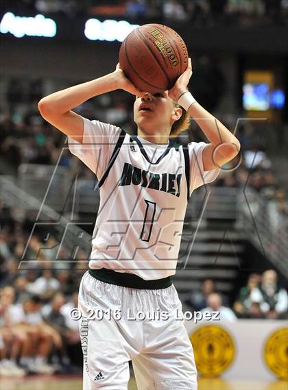 Thumbnail 3 in Chino Hills vs. Sierra Canyon (CIF SS Open Division Final) photogallery.