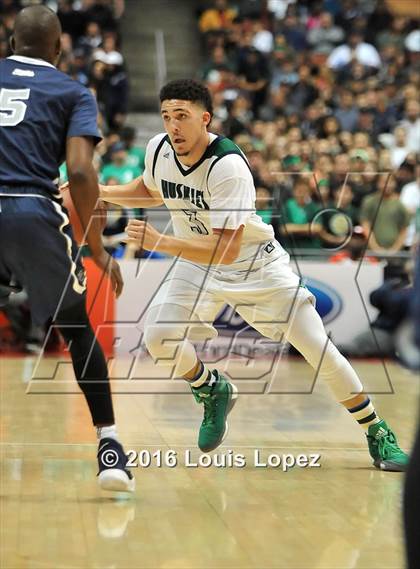 Thumbnail 1 in Chino Hills vs. Sierra Canyon (CIF SS Open Division Final) photogallery.