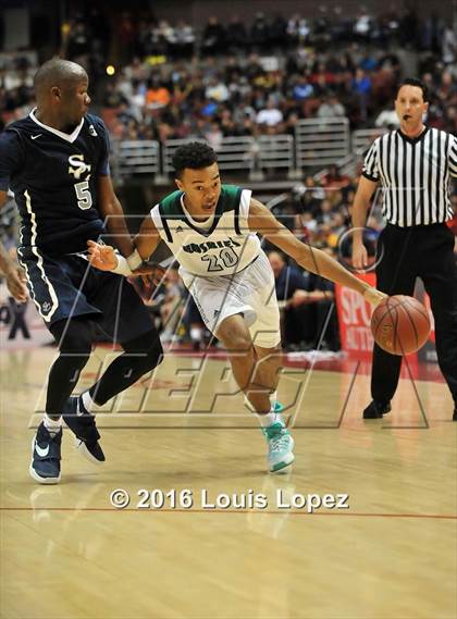 Thumbnail 1 in Chino Hills vs. Sierra Canyon (CIF SS Open Division Final) photogallery.