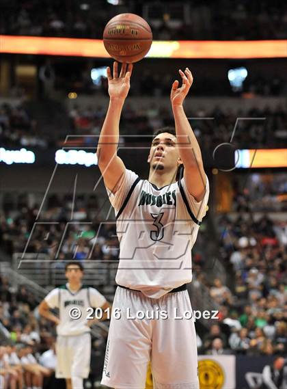 Thumbnail 1 in Chino Hills vs. Sierra Canyon (CIF SS Open Division Final) photogallery.