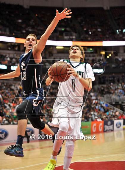 Thumbnail 1 in Chino Hills vs. Sierra Canyon (CIF SS Open Division Final) photogallery.