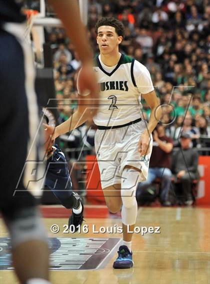 Thumbnail 1 in Chino Hills vs. Sierra Canyon (CIF SS Open Division Final) photogallery.