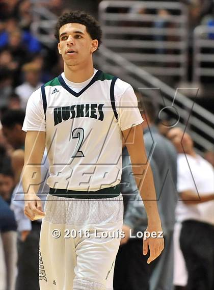 Thumbnail 2 in Chino Hills vs. Sierra Canyon (CIF SS Open Division Final) photogallery.