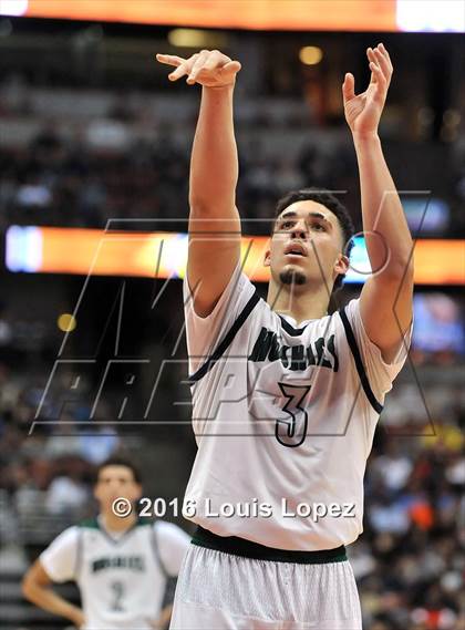Thumbnail 1 in Chino Hills vs. Sierra Canyon (CIF SS Open Division Final) photogallery.