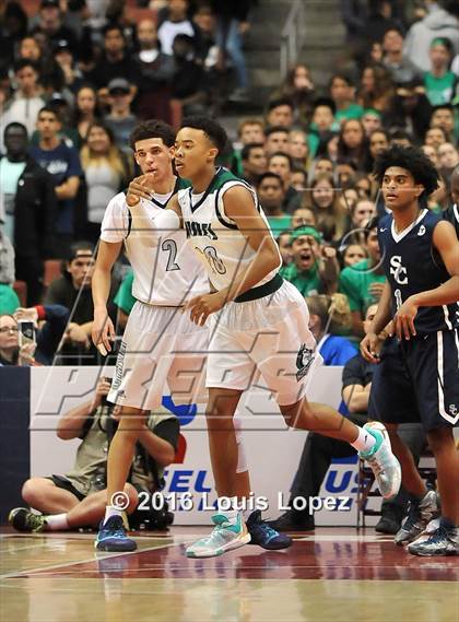 Thumbnail 3 in Chino Hills vs. Sierra Canyon (CIF SS Open Division Final) photogallery.