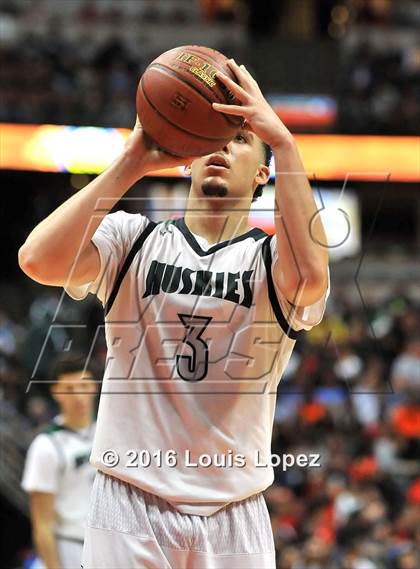 Thumbnail 2 in Chino Hills vs. Sierra Canyon (CIF SS Open Division Final) photogallery.