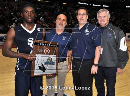 Thumbnail 1 in Chino Hills vs. Sierra Canyon (CIF SS Open Division Final) photogallery.