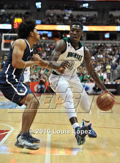 Thumbnail 2 in Chino Hills vs. Sierra Canyon (CIF SS Open Division Final) photogallery.