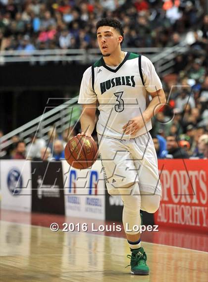 Thumbnail 1 in Chino Hills vs. Sierra Canyon (CIF SS Open Division Final) photogallery.