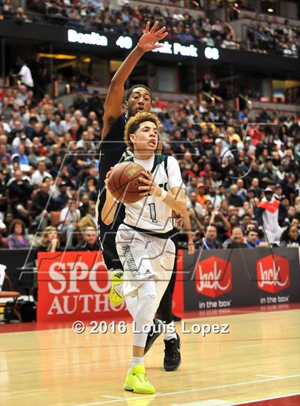 Thumbnail 3 in Chino Hills vs. Sierra Canyon (CIF SS Open Division Final) photogallery.