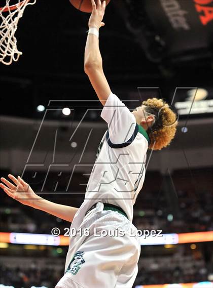 Thumbnail 2 in Chino Hills vs. Sierra Canyon (CIF SS Open Division Final) photogallery.
