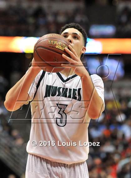 Thumbnail 1 in Chino Hills vs. Sierra Canyon (CIF SS Open Division Final) photogallery.