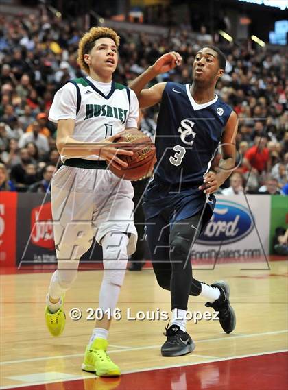 Thumbnail 2 in Chino Hills vs. Sierra Canyon (CIF SS Open Division Final) photogallery.
