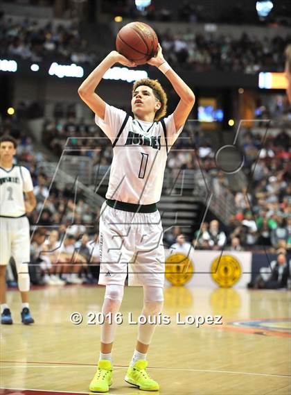 Thumbnail 1 in Chino Hills vs. Sierra Canyon (CIF SS Open Division Final) photogallery.