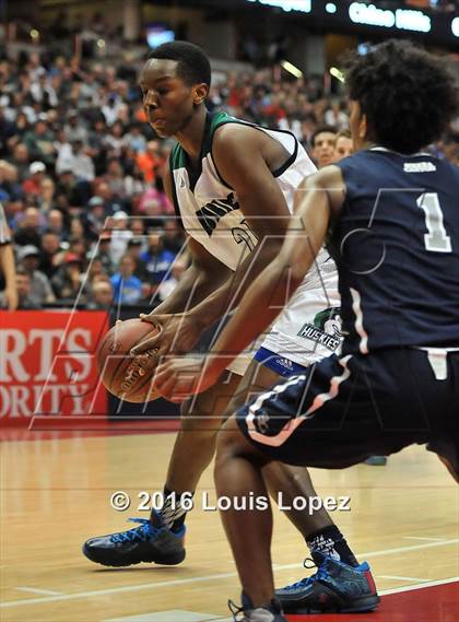 Thumbnail 2 in Chino Hills vs. Sierra Canyon (CIF SS Open Division Final) photogallery.