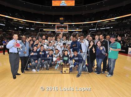 Thumbnail 1 in Chino Hills vs. Sierra Canyon (CIF SS Open Division Final) photogallery.
