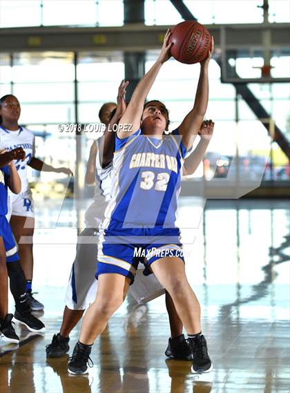 Thumbnail 3 in Charter Oak @ Diamond Ranch photogallery.