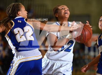 Thumbnail 1 in Charter Oak @ Diamond Ranch photogallery.