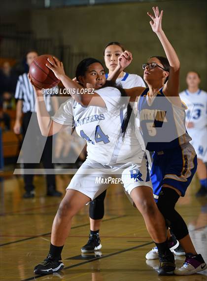 Thumbnail 2 in Charter Oak @ Diamond Ranch photogallery.
